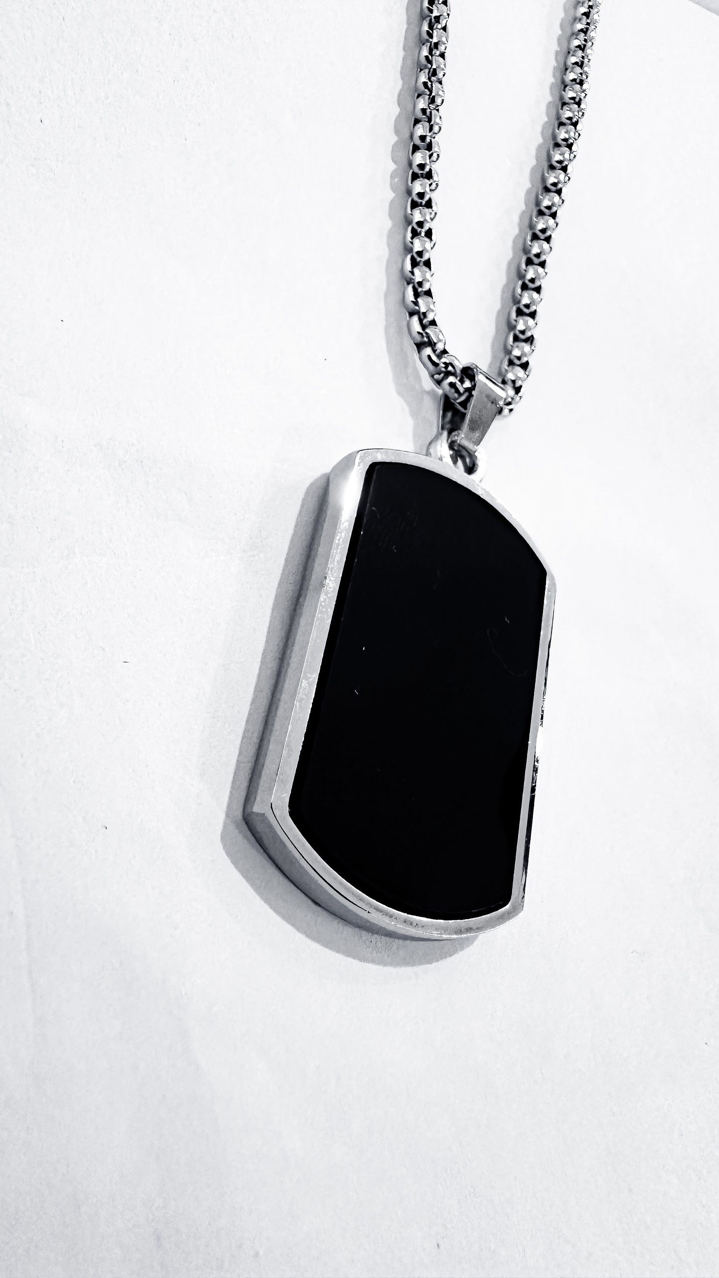BLACK DOG-TAG NECKLACE
