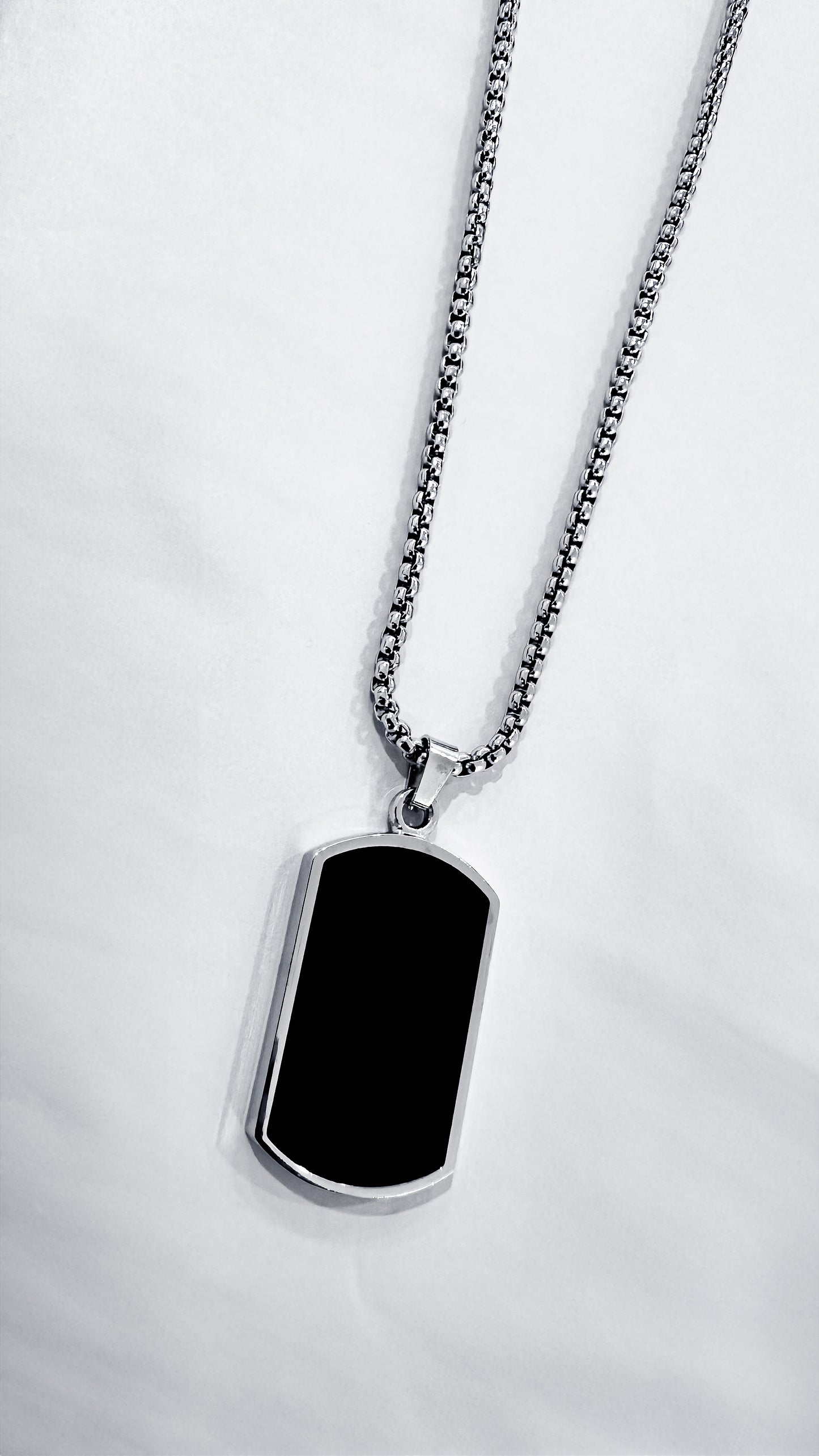 BLACK DOG-TAG NECKLACE